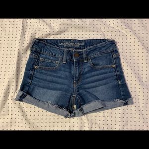 2 american eagle high rise jean shorts